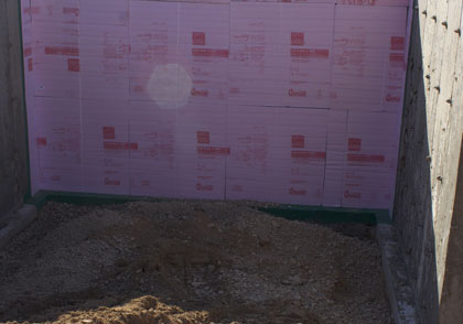 rub-r-wall